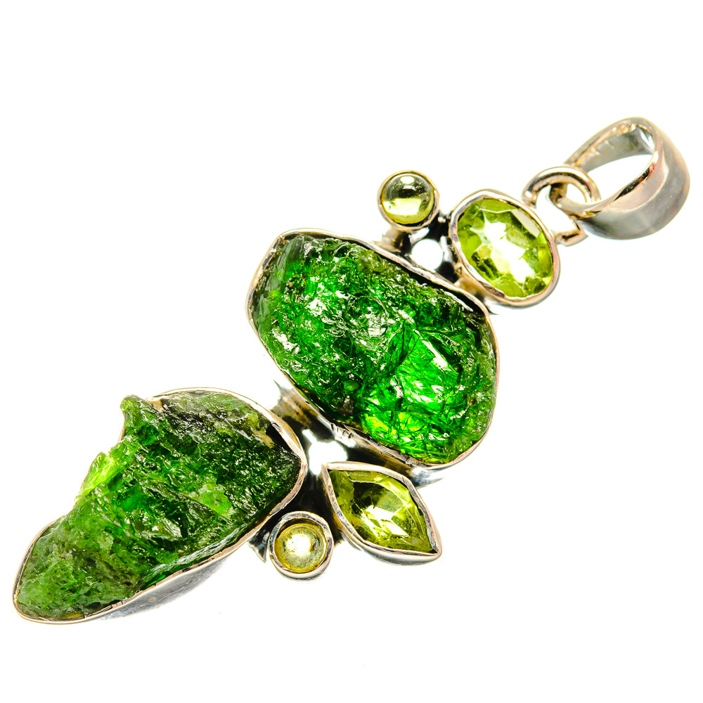 Chrome Diopside Pendants handcrafted by Ana Silver Co - PD26277 - Photo 2
