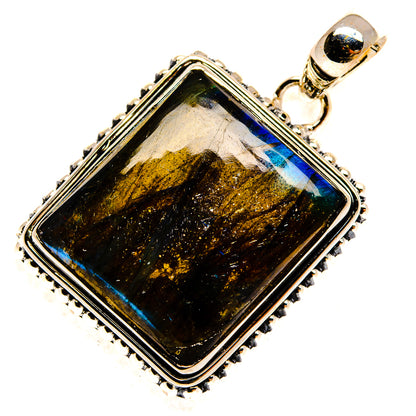 Labradorite Pendants handcrafted by Ana Silver Co - PD26455 - Photo 2