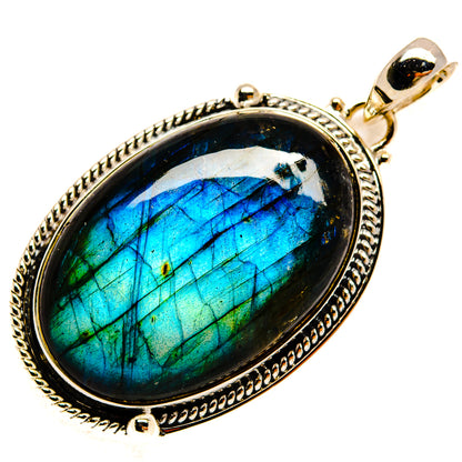 Labradorite Pendants handcrafted by Ana Silver Co - PD26457 - Photo 2