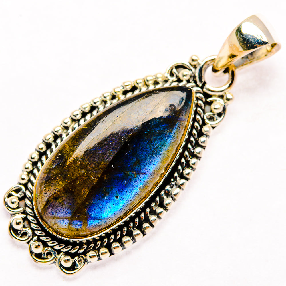 Labradorite Pendants handcrafted by Ana Silver Co - PD26801 - Photo 2