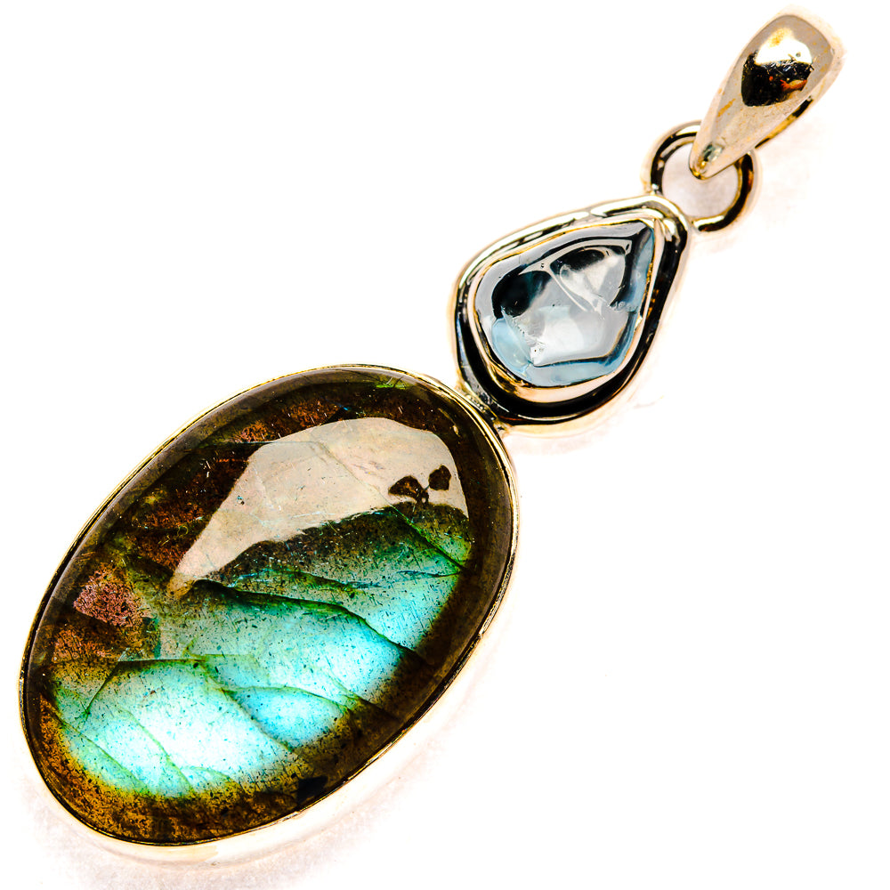 Labradorite Pendants handcrafted by Ana Silver Co - PD27243 - Photo 2