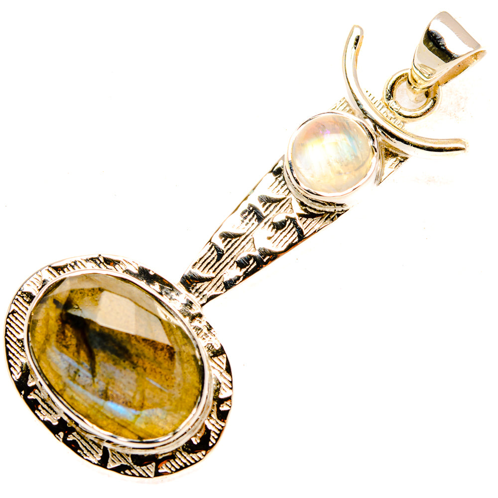 Labradorite Pendants handcrafted by Ana Silver Co - PD28000 - Photo 2