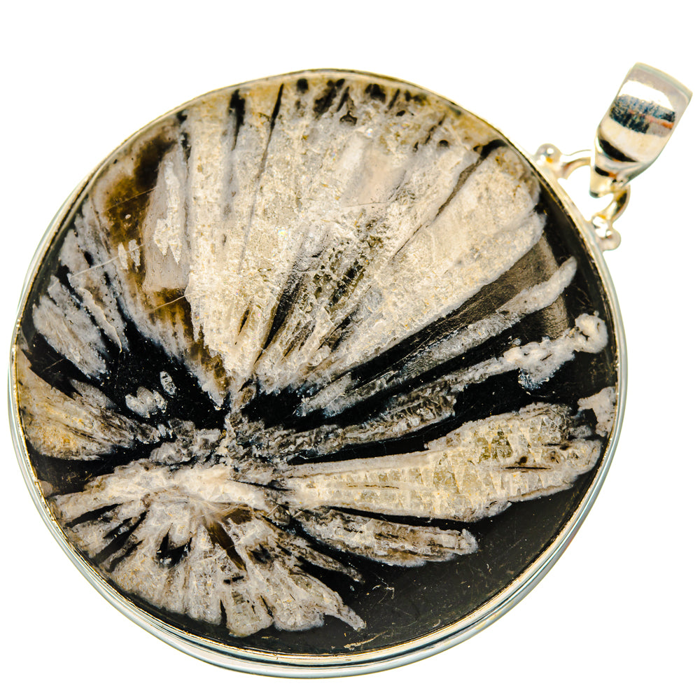 Chrysanthemum Stone Pendants handcrafted by Ana Silver Co - PD28118 - Photo 2