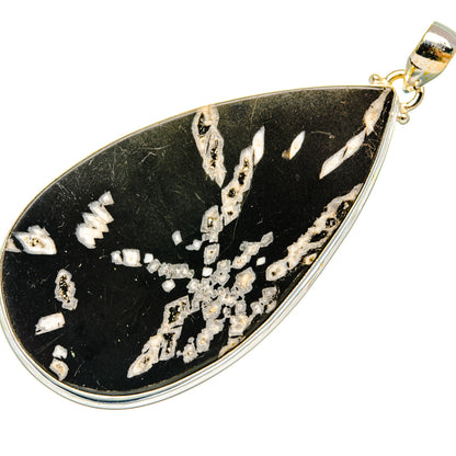 Chrysanthemum Stone Pendants handcrafted by Ana Silver Co - PD28215 - Photo 2