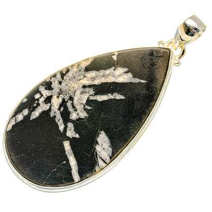 Chrysanthemum Stone Pendants handcrafted by Ana Silver Co - PD28216 - Photo 2