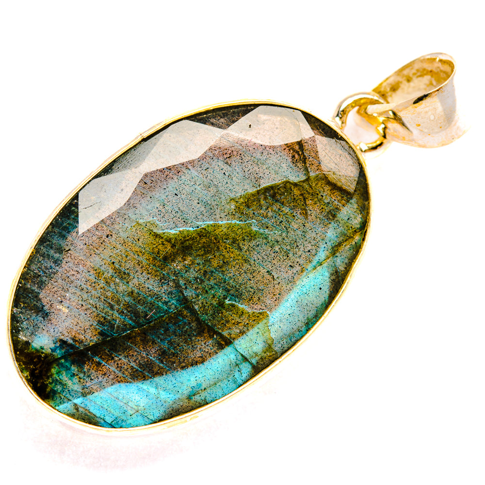 Labradorite Pendants handcrafted by Ana Silver Co - PD28339 - Photo 2