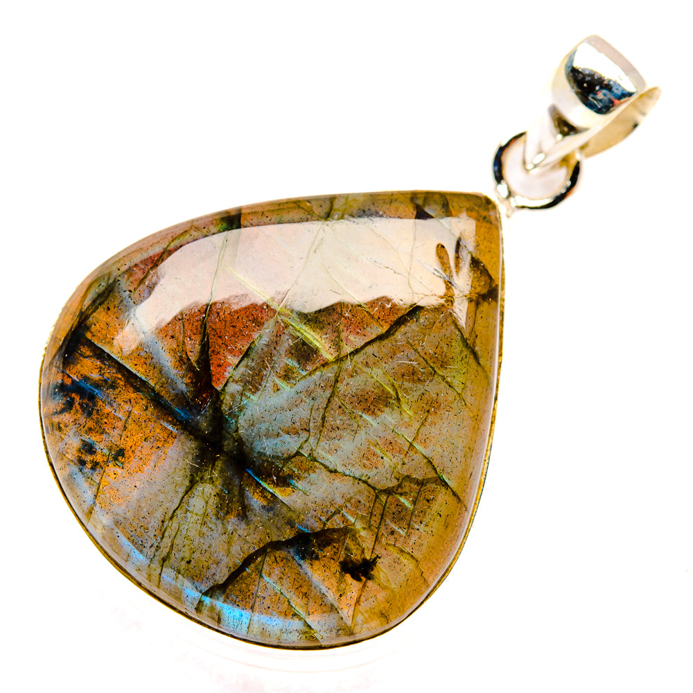 Labradorite Pendants handcrafted by Ana Silver Co - PD28462 - Photo 2
