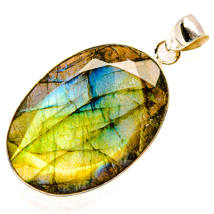 Labradorite Pendants handcrafted by Ana Silver Co - PD28583 - Photo 2