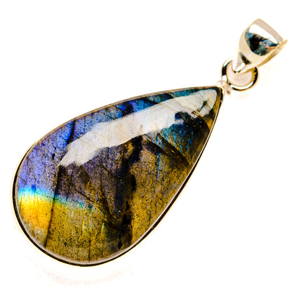 Labradorite Pendants handcrafted by Ana Silver Co - PD28689 - Photo 2