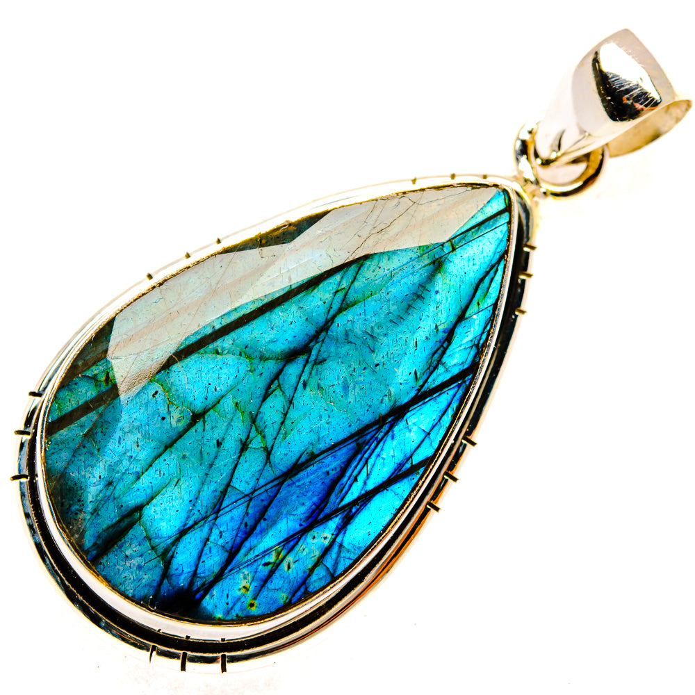 Labradorite Pendants handcrafted by Ana Silver Co - PD28700 - Photo 2