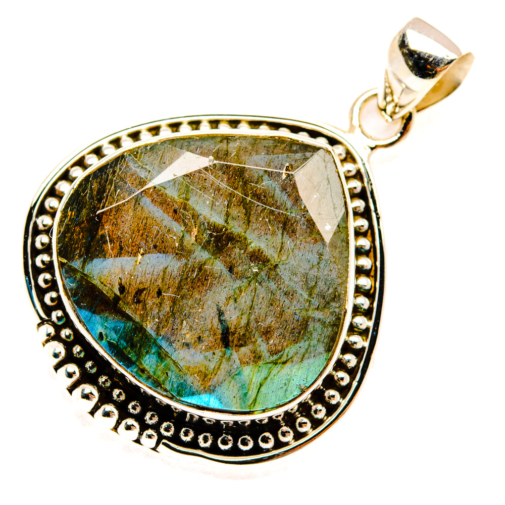 Labradorite Pendants handcrafted by Ana Silver Co - PD28805 - Photo 2