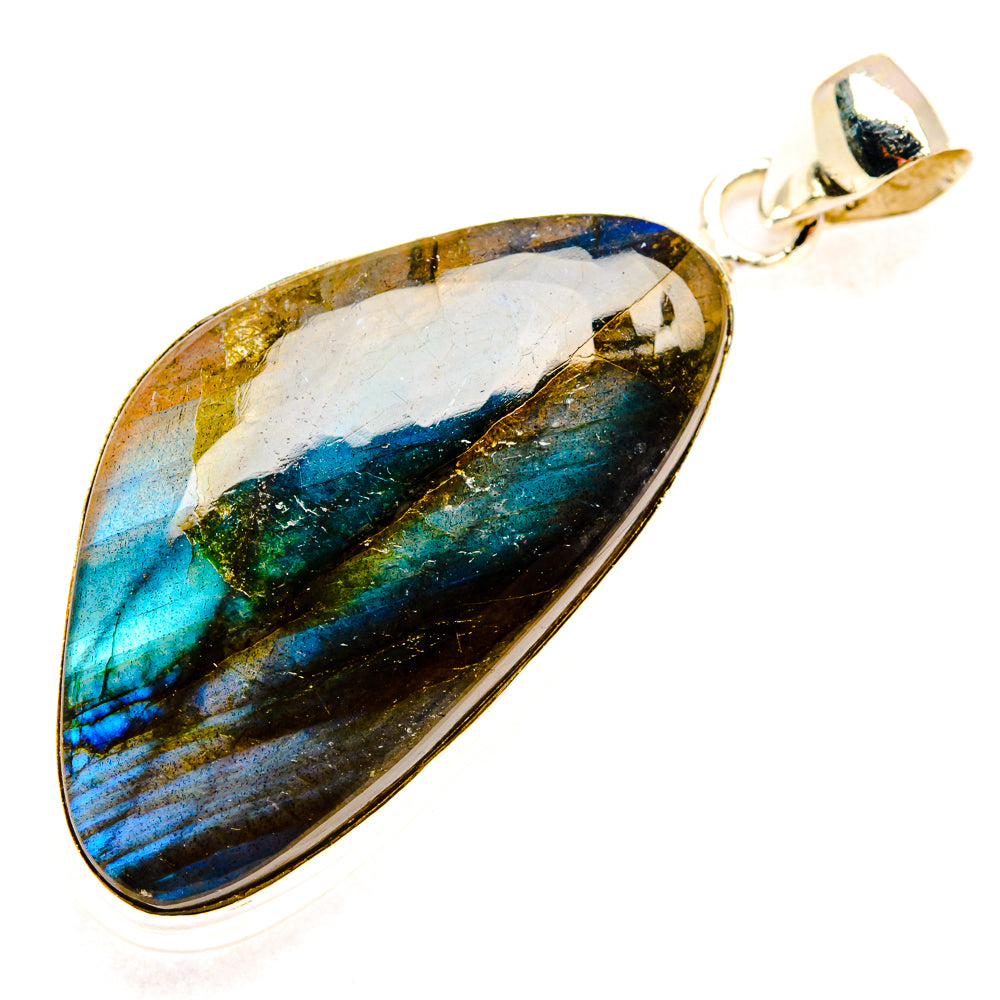 Labradorite Pendants handcrafted by Ana Silver Co - PD28809 - Photo 2