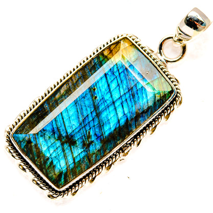 Labradorite Pendants handcrafted by Ana Silver Co - PD28816 - Photo 2