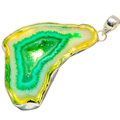 Green Geode Slice Pendants handcrafted by Ana Silver Co - PD29046 - Photo 2