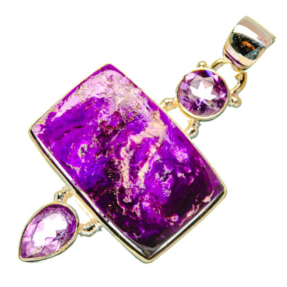 Purple agate pendant in 925 sterling silver with amethyst teardrop side stones