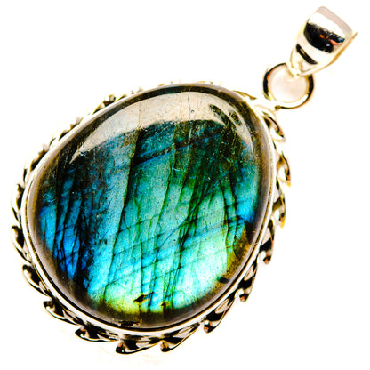 Labradorite Pendants handcrafted by Ana Silver Co - PD29094 - Photo 2