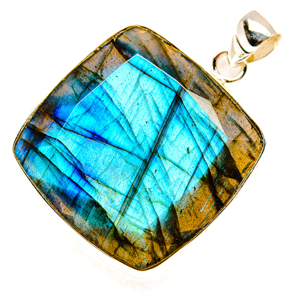 Labradorite Pendants handcrafted by Ana Silver Co - PD29104 - Photo 2