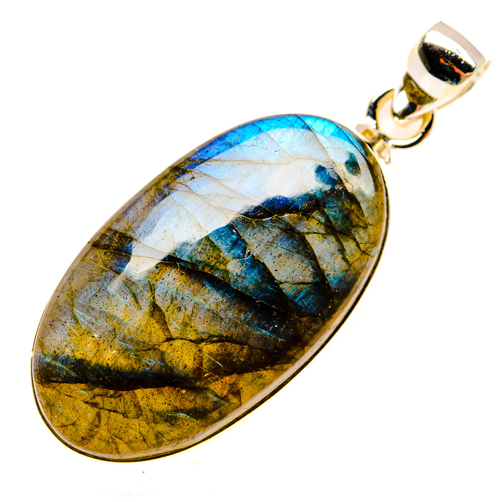 Labradorite Pendants handcrafted by Ana Silver Co - PD29113 - Photo 2
