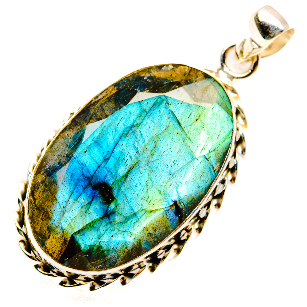 Labradorite Pendants handcrafted by Ana Silver Co - PD29124 - Photo 2