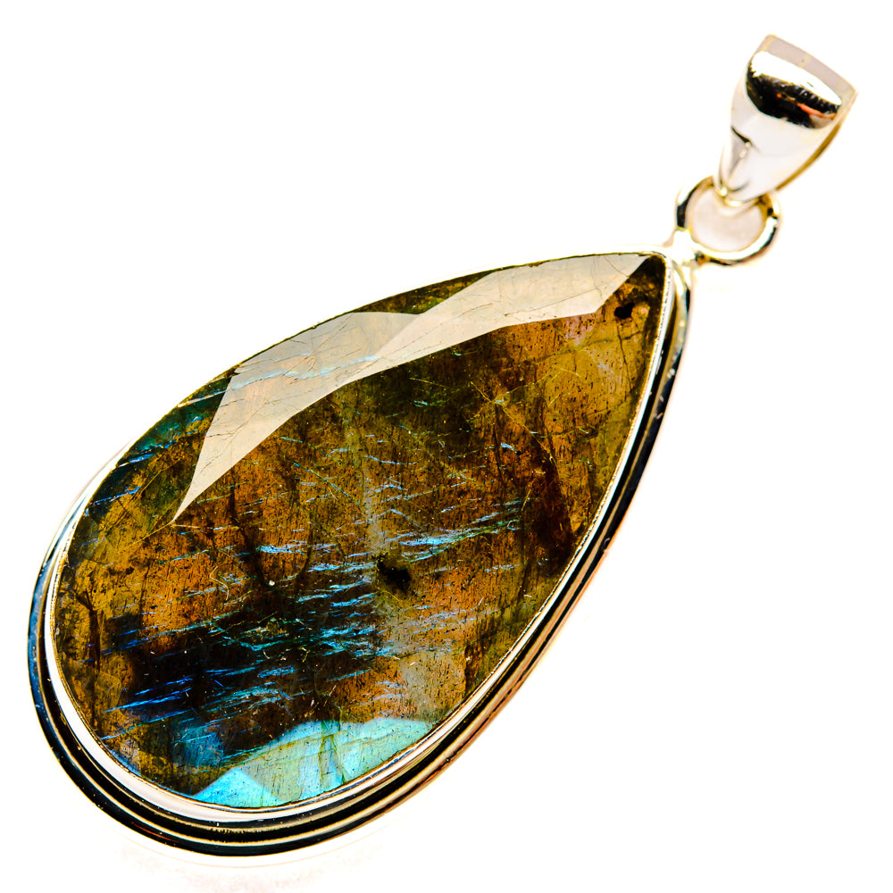 Labradorite Pendants handcrafted by Ana Silver Co - PD29130 - Photo 2