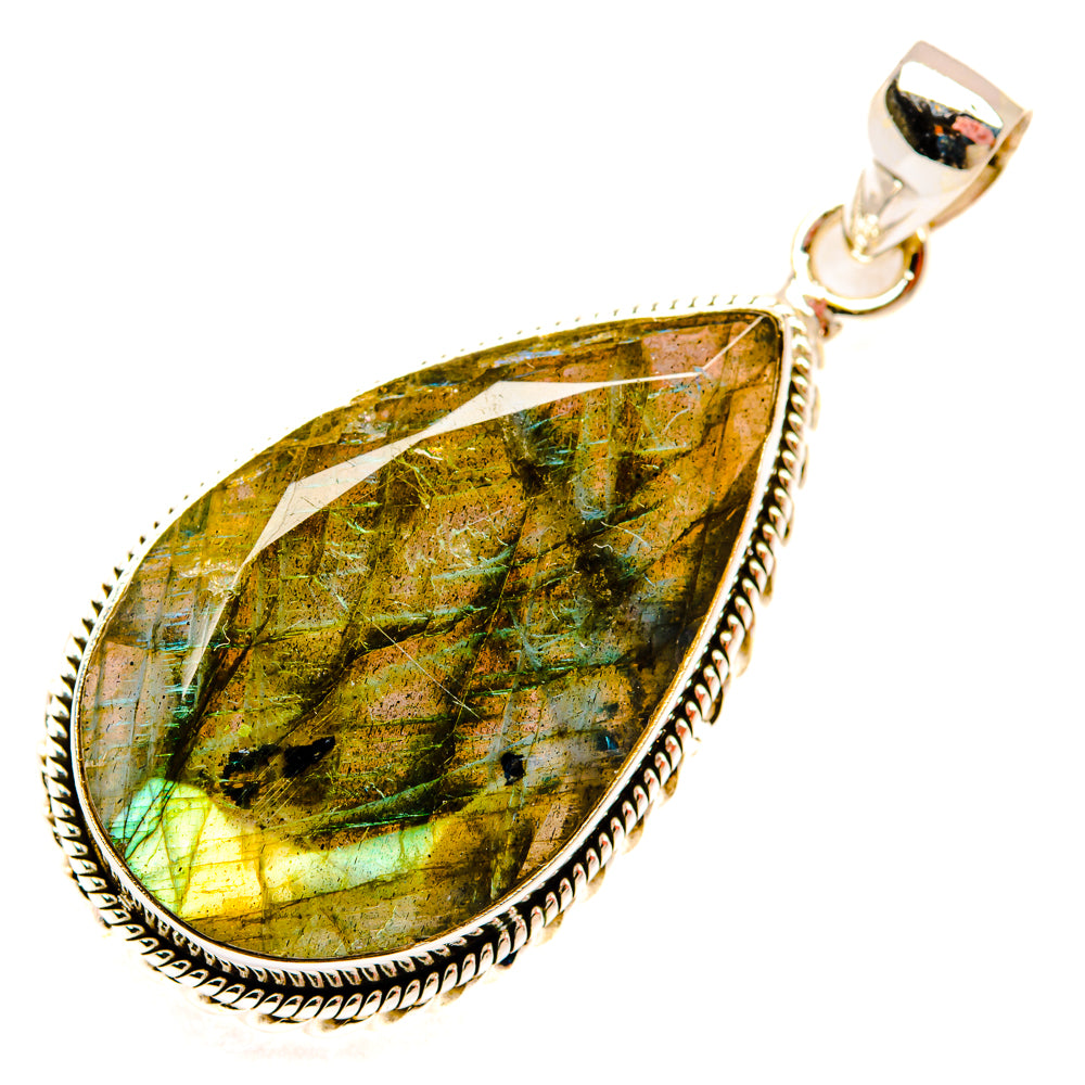 Labradorite Pendants handcrafted by Ana Silver Co - PD29131 - Photo 2