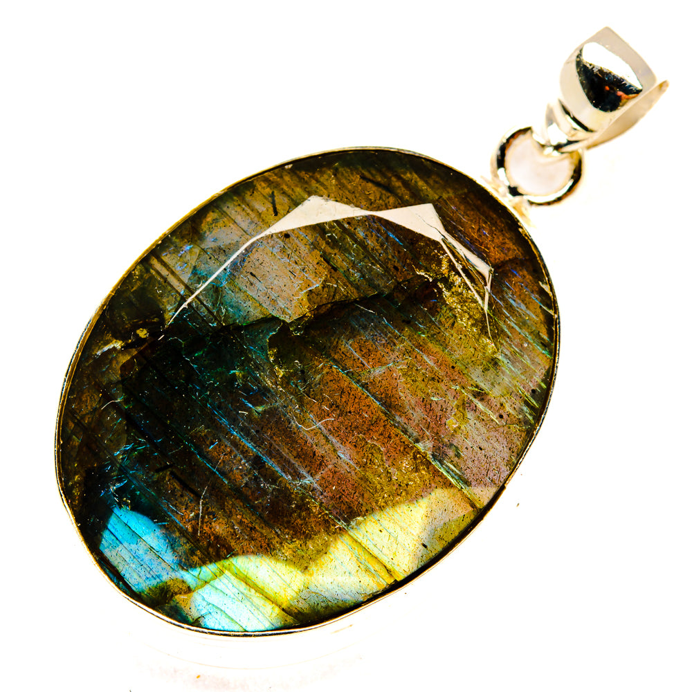 Labradorite Pendants handcrafted by Ana Silver Co - PD29308 - Photo 2