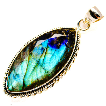 Labradorite Pendants handcrafted by Ana Silver Co - PD29310 - Photo 2