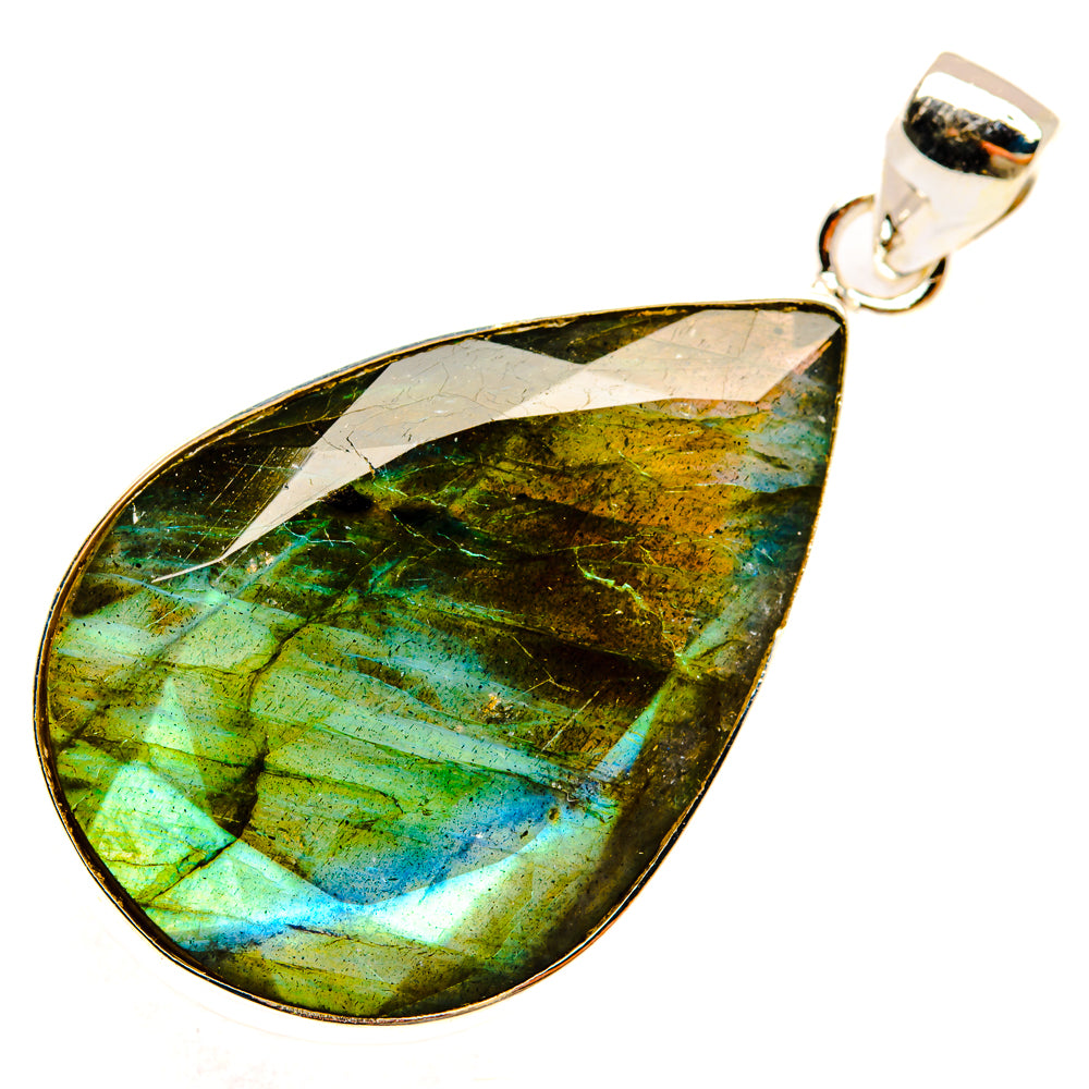 Labradorite Pendants handcrafted by Ana Silver Co - PD29311 - Photo 2