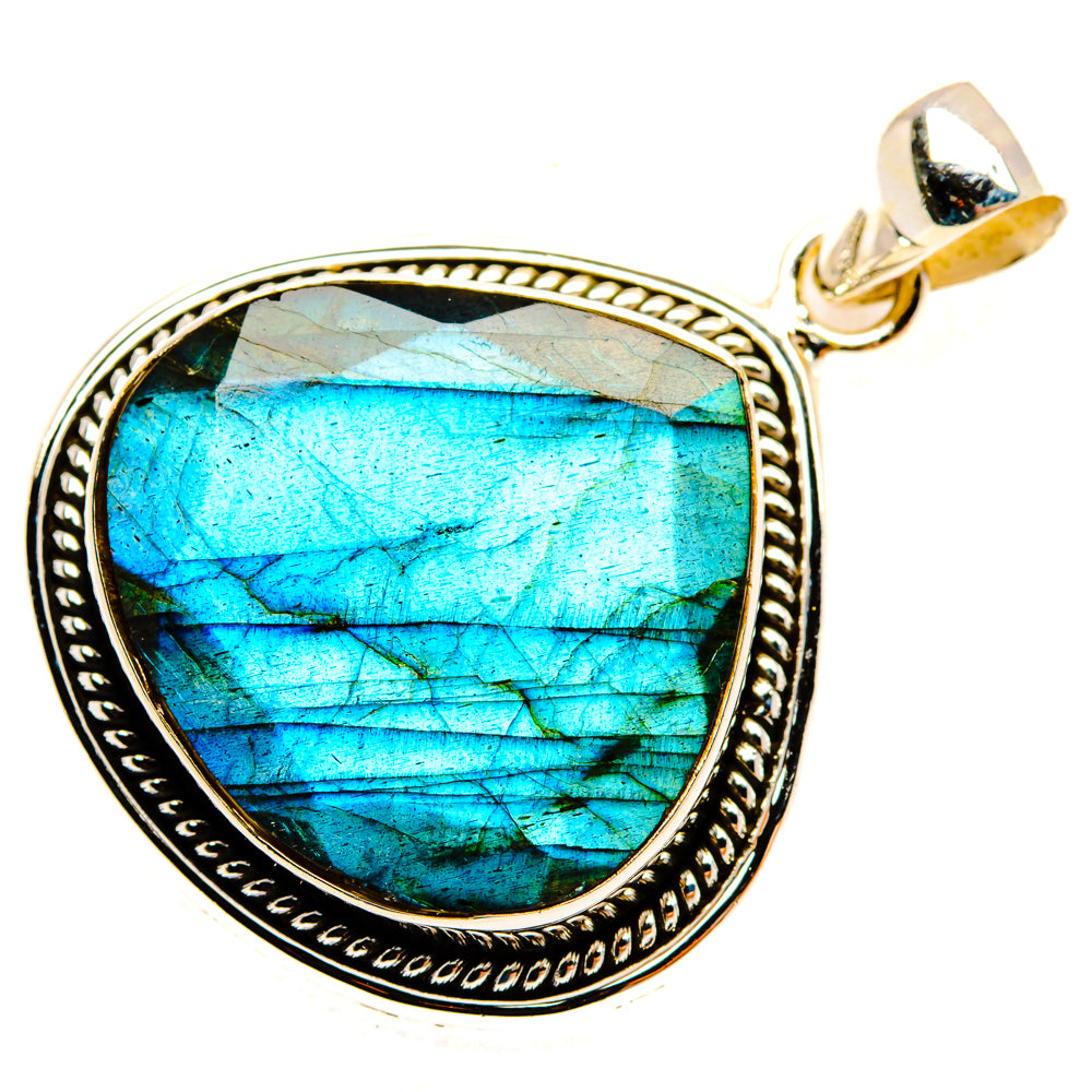 Labradorite Pendants handcrafted by Ana Silver Co - PD29333 - Photo 2