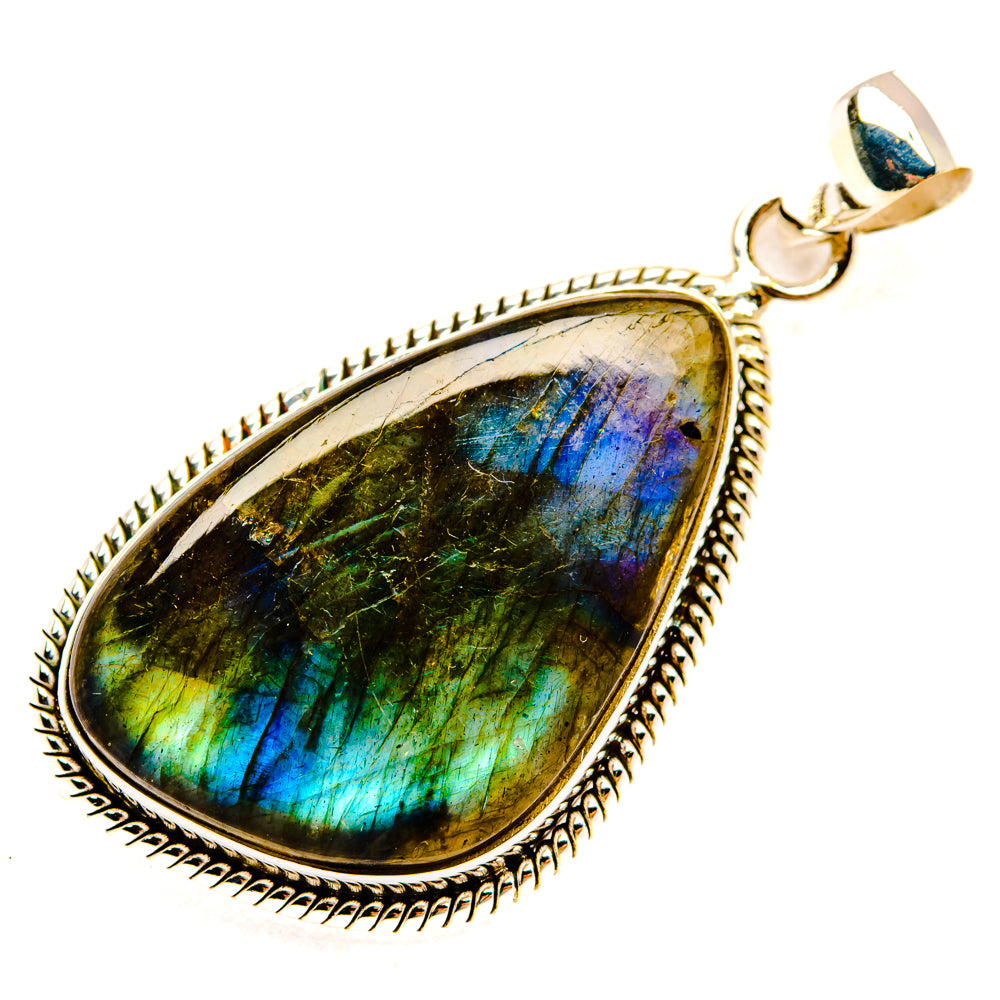 Labradorite Pendants handcrafted by Ana Silver Co - PD29337 - Photo 2