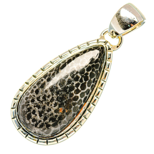 Stingray Coral Pendants handcrafted by Ana Silver Co - PD29494 - Photo 2