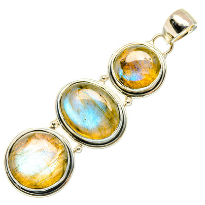 Labradorite Pendants handcrafted by Ana Silver Co - PD29689 - Photo 2