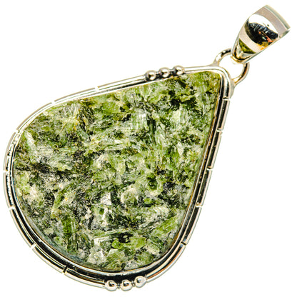 Green Fuchsite Pendants handcrafted by Ana Silver Co - PD29733 - Photo 2