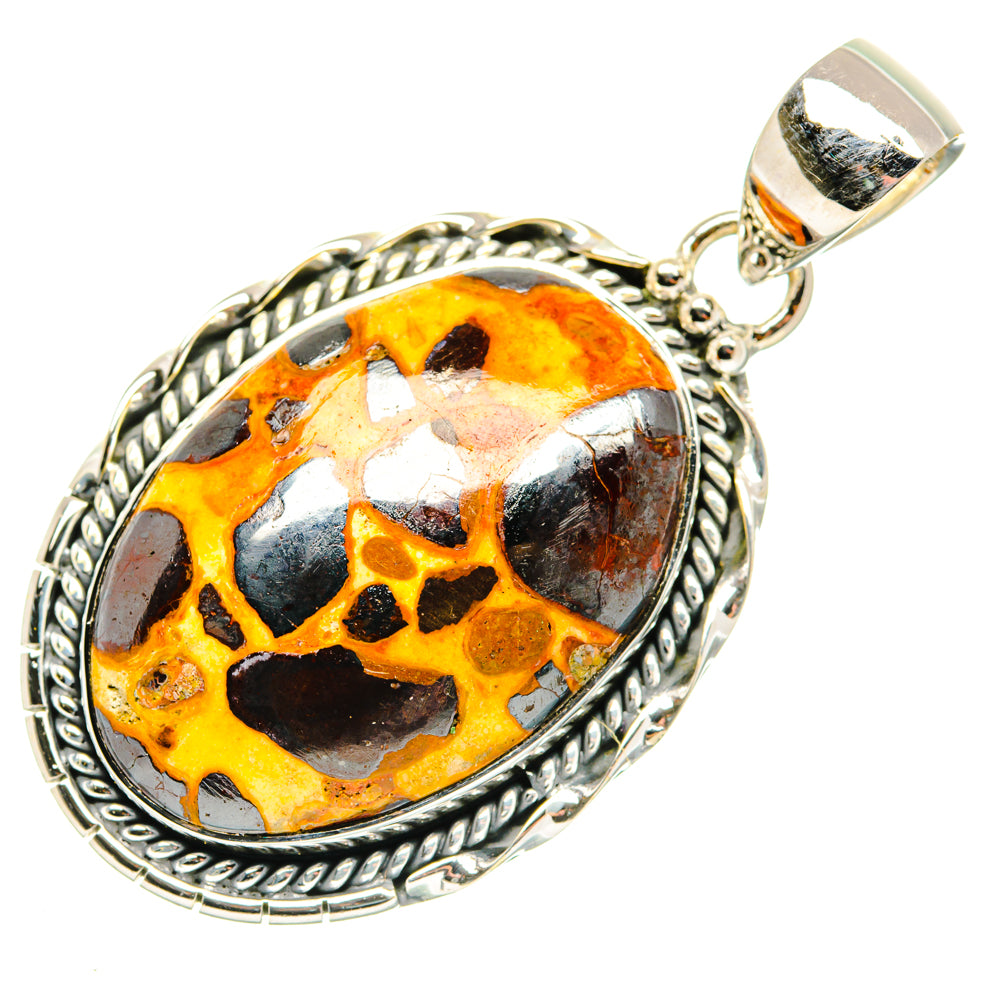 Oval bauxite pendant in 925 sterling silver, amber and black stone with ornate rope bezel