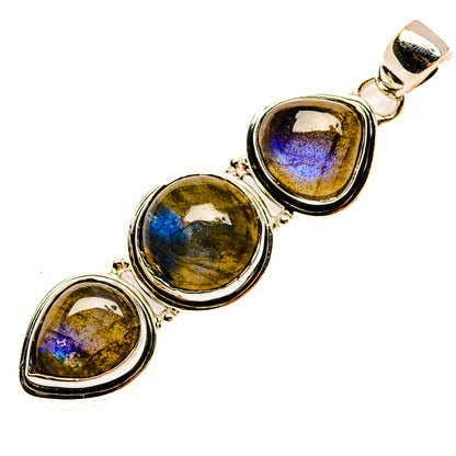 Labradorite Pendants handcrafted by Ana Silver Co - PD30916 - Photo 2