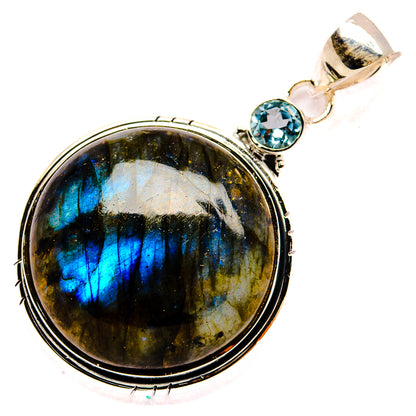 Labradorite Pendants handcrafted by Ana Silver Co - PD31222 - Photo 2