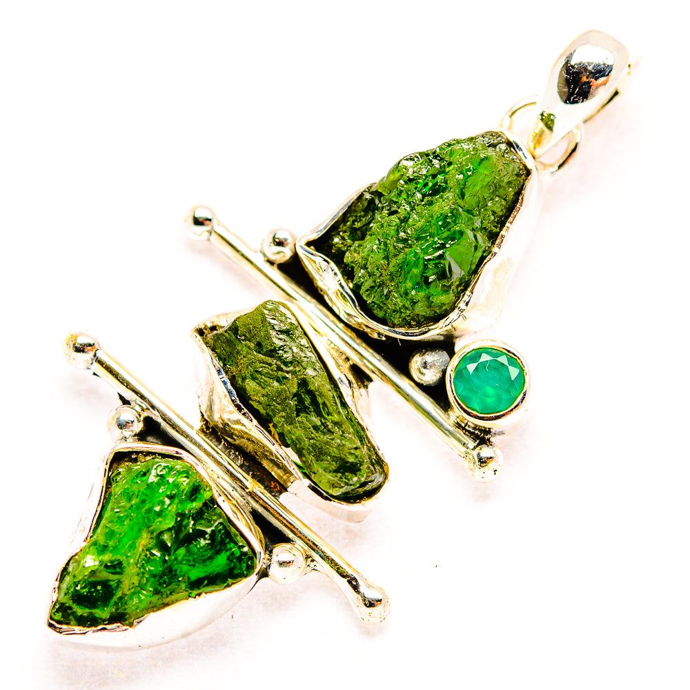 Chrome Diopside Pendants handcrafted by Ana Silver Co - PD31875 - Photo 2
