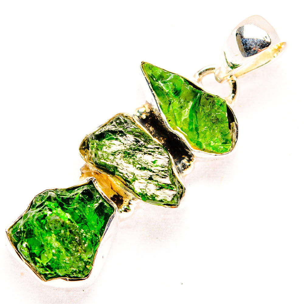 Chrome Diopside Pendants handcrafted by Ana Silver Co - PD31886 - Photo 2