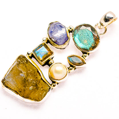 Labradorite Pendants handcrafted by Ana Silver Co - PD32142 - Photo 2