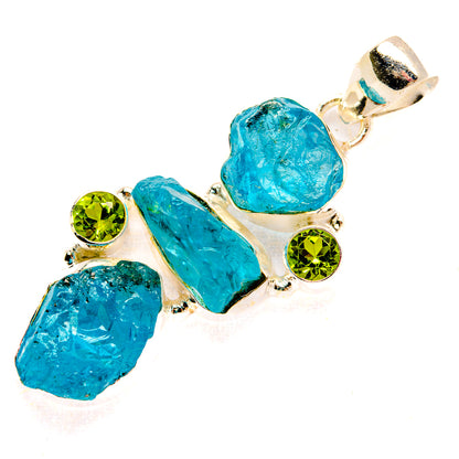 Rough apatite and peridot pendant in 925 sterling silver, three turquoise pieces with green