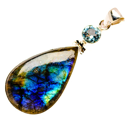 Labradorite Pendants handcrafted by Ana Silver Co - PD33697 - Photo 2