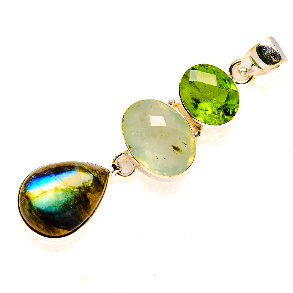 Labradorite Pendants handcrafted by Ana Silver Co - PD34234 - Photo 2