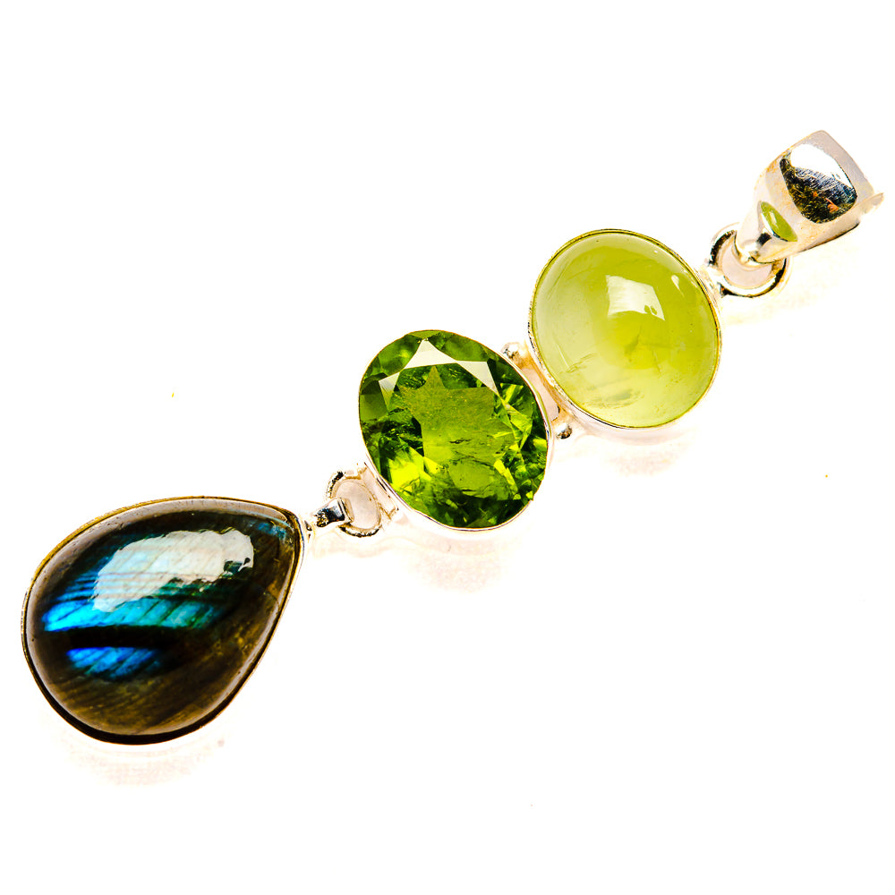 Labradorite Pendants handcrafted by Ana Silver Co - PD34244 - Photo 2