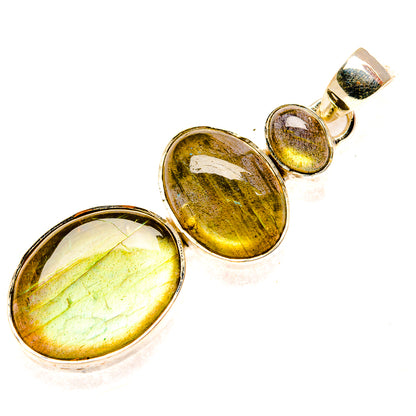 Labradorite Pendants handcrafted by Ana Silver Co - PD34967 - Photo 2