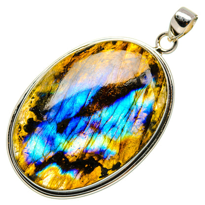 Labradorite Pendants handcrafted by Ana Silver Co - PD35162 - Photo 2