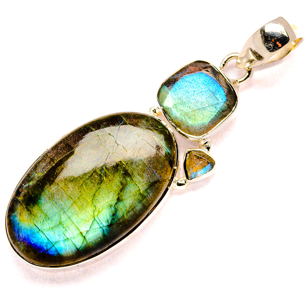 Labradorite Pendants handcrafted by Ana Silver Co - PD35604 - Photo 2
