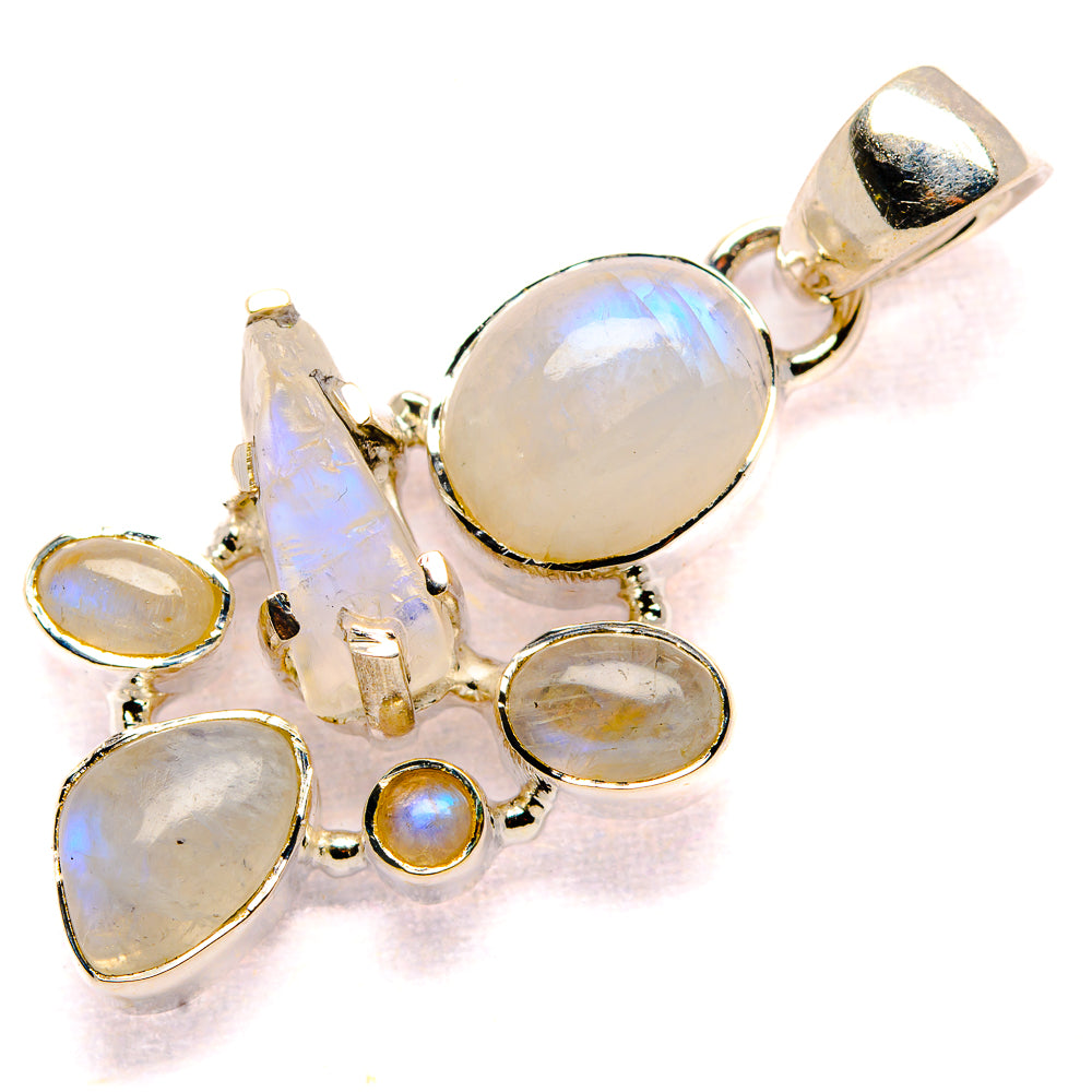Moonstone pendant in 925 sterling silver with oval and round iridescent cabochons cluster