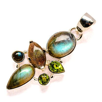 Labradorite Pendants handcrafted by Ana Silver Co - PD35989 - Photo 2