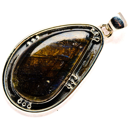 Labradorite Pendants handcrafted by Ana Silver Co - PD36061 - Photo 2