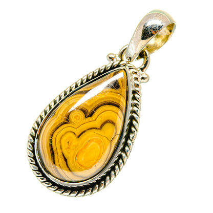 Schalenblende Pendants handcrafted by Ana Silver Co - PD4223